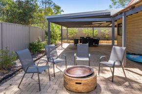 Majuvary, Dunsborough